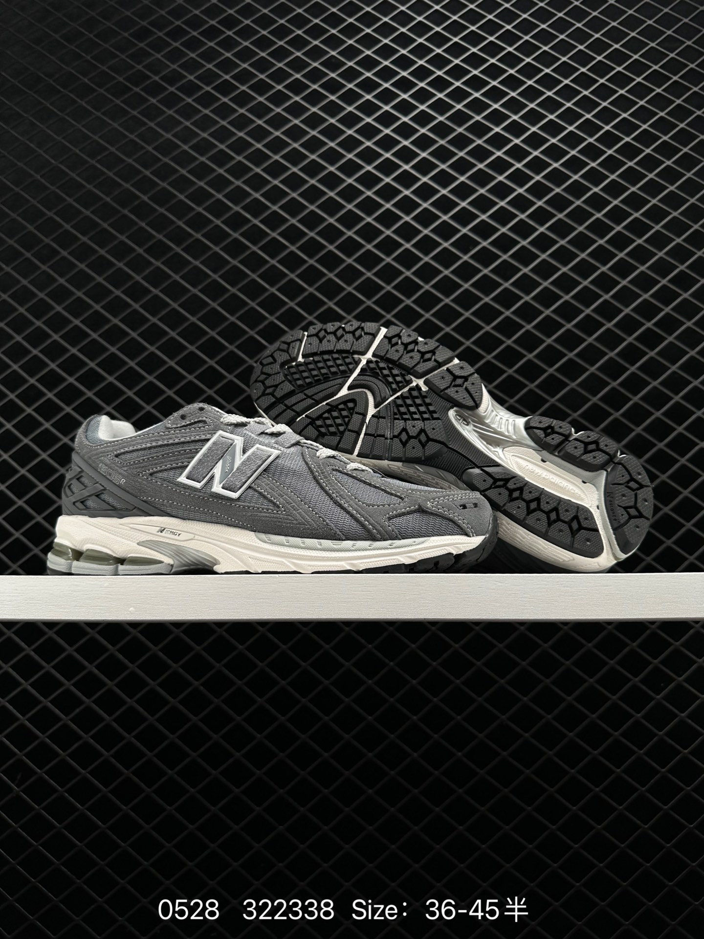 New Balance M1906RI